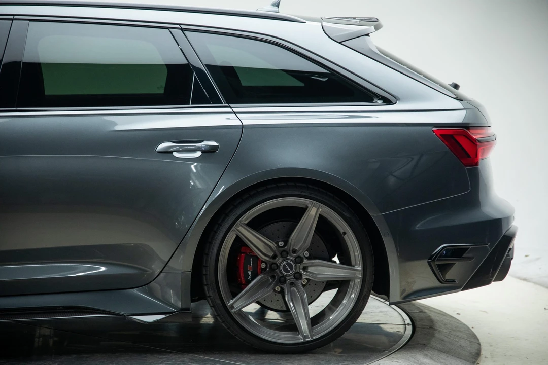 2021 Audi C8 RS6 - Image 23 of 31