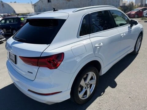 2021 Audi F3 Q3 - Image 3 of 5