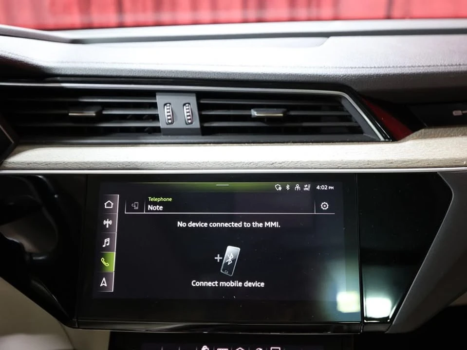 2021 Audi e-tron - Image 16 of 18