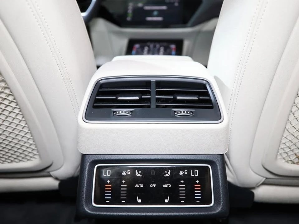 2021 Audi e-tron - Image 12 of 18