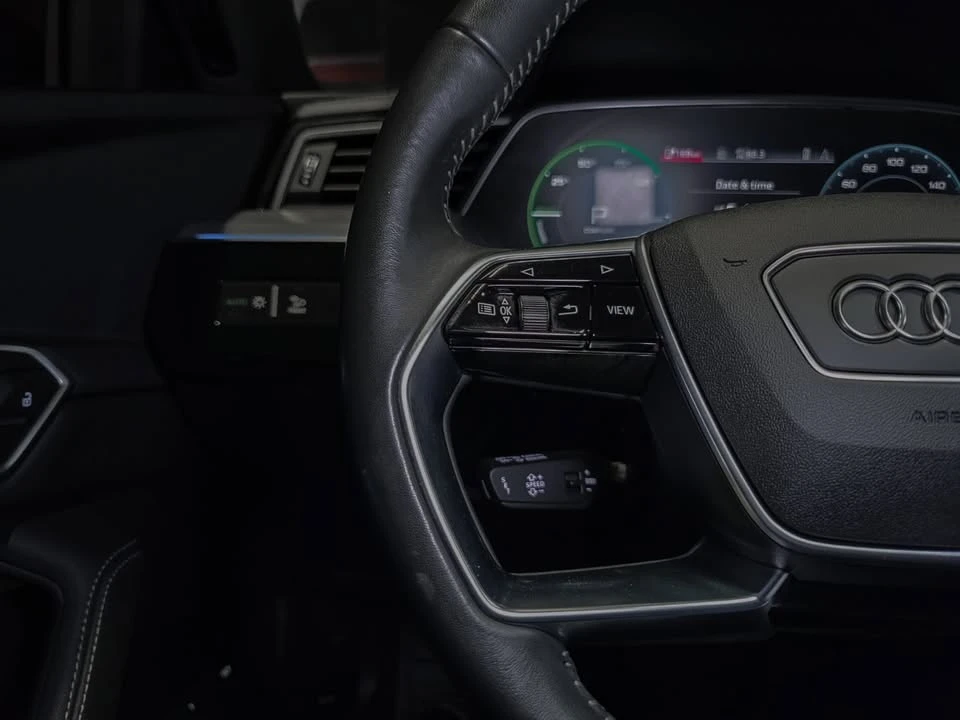 2021 Audi e-tron - Image 14 of 20