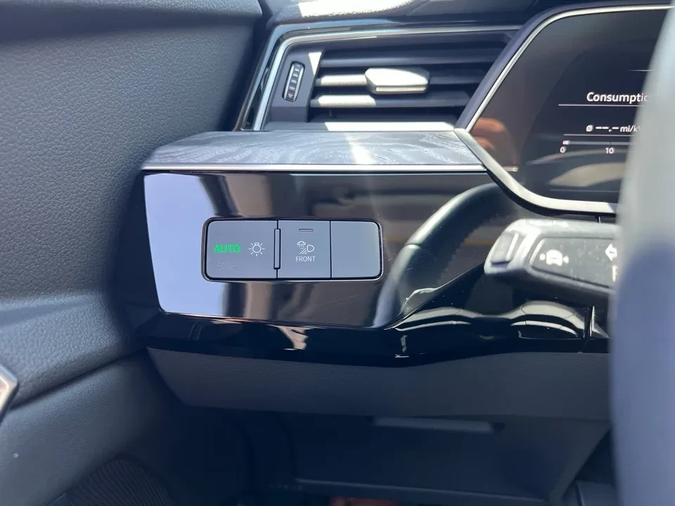 2021 Audi e-tron - Image 13 of 20