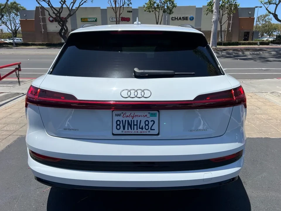 2021 Audi e-tron - Image 19 of 20