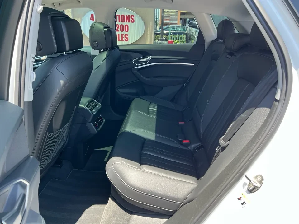 2021 Audi e-tron - Image 6 of 20