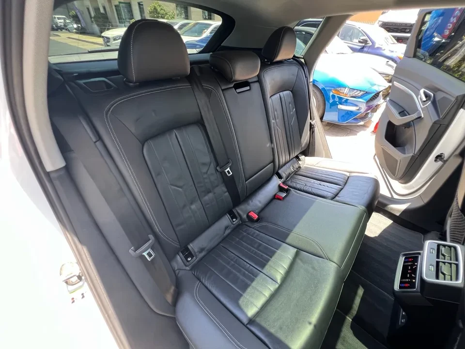 2021 Audi e-tron - Image 4 of 20