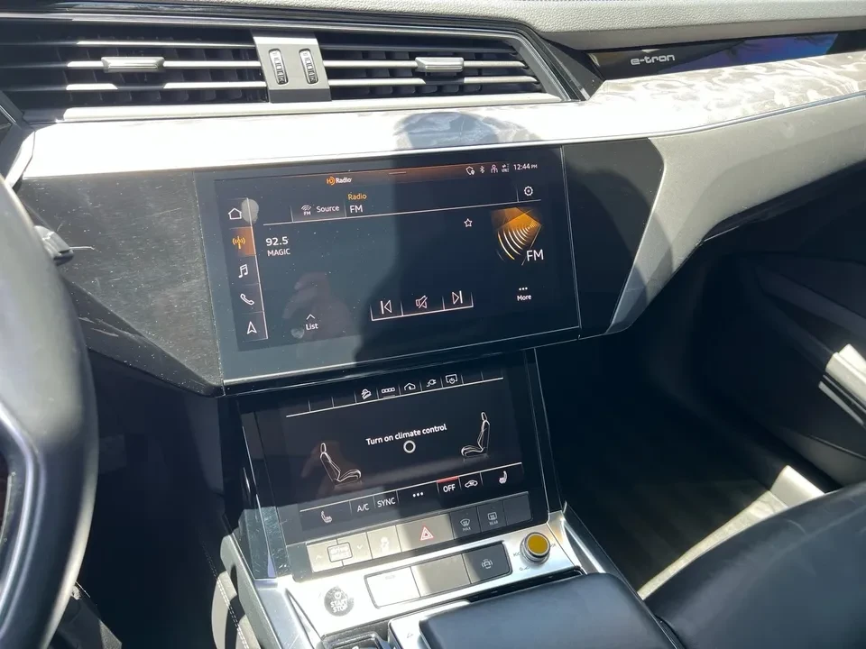 2021 Audi e-tron - Image 7 of 20