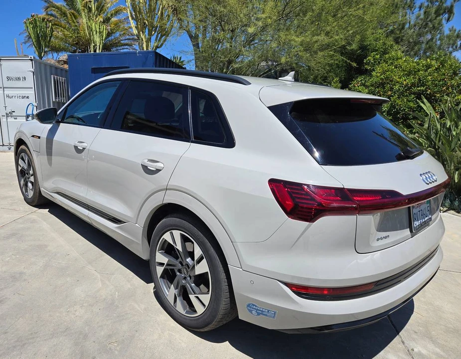 2021 Audi e-tron - Image 3 of 9