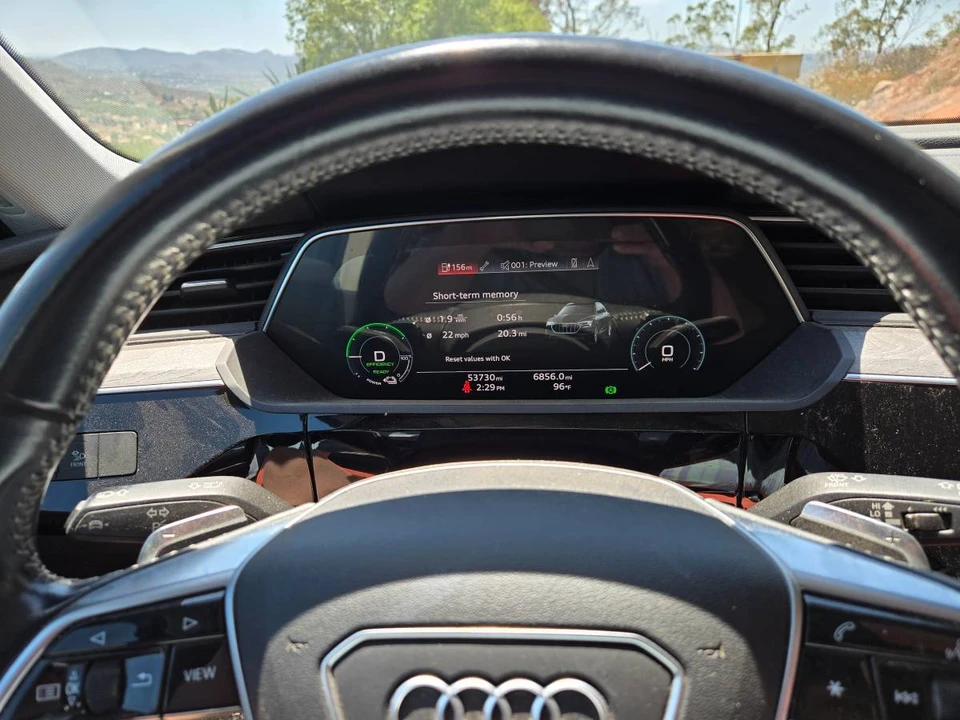 2021 Audi e-tron - Image 4 of 9