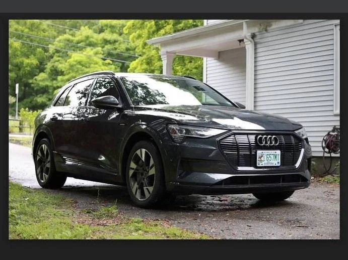 2021 Audi e-tron - Image 2 of 8