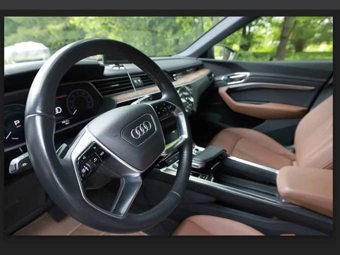 2021 Audi e-tron - Image 6 of 8