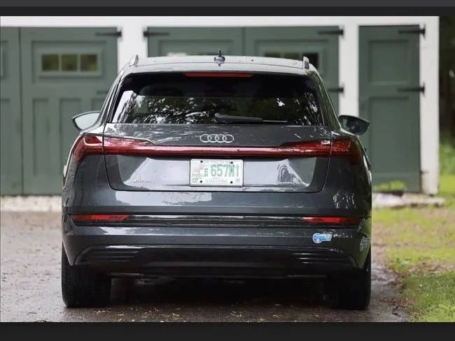 2021 Audi e-tron - Image 4 of 8