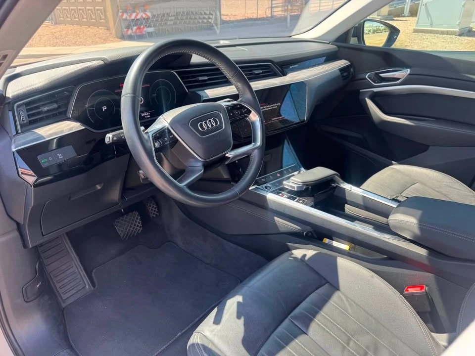 2021 Audi e-tron - Image 16 of 20