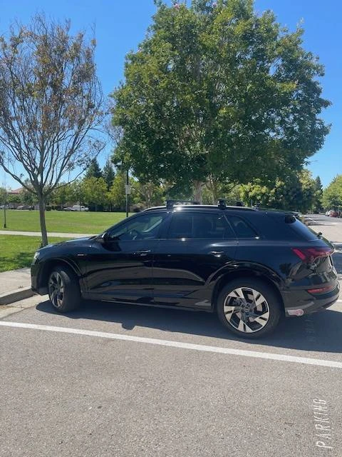 2021 Audi e-tron - Image 10 of 20
