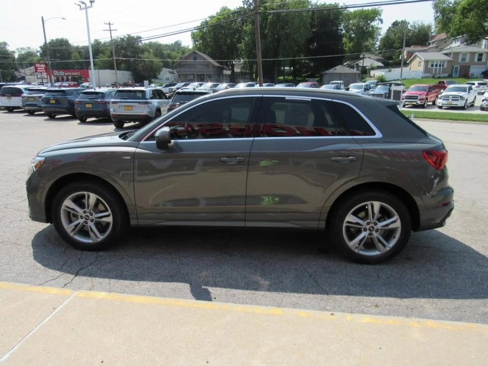 2021 Audi F3 Q3 - Image 11 of 20