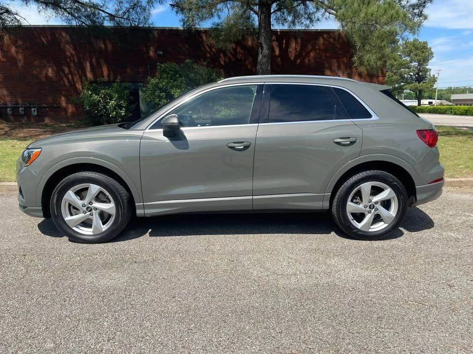 2021 Audi F3 Q3 - Image 2 of 19