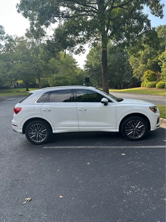 2021 Audi F3 Q3 - Image 6 of 17