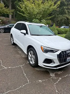 2021 Audi Q3 40 TFSI Premium Sport Utility 4D