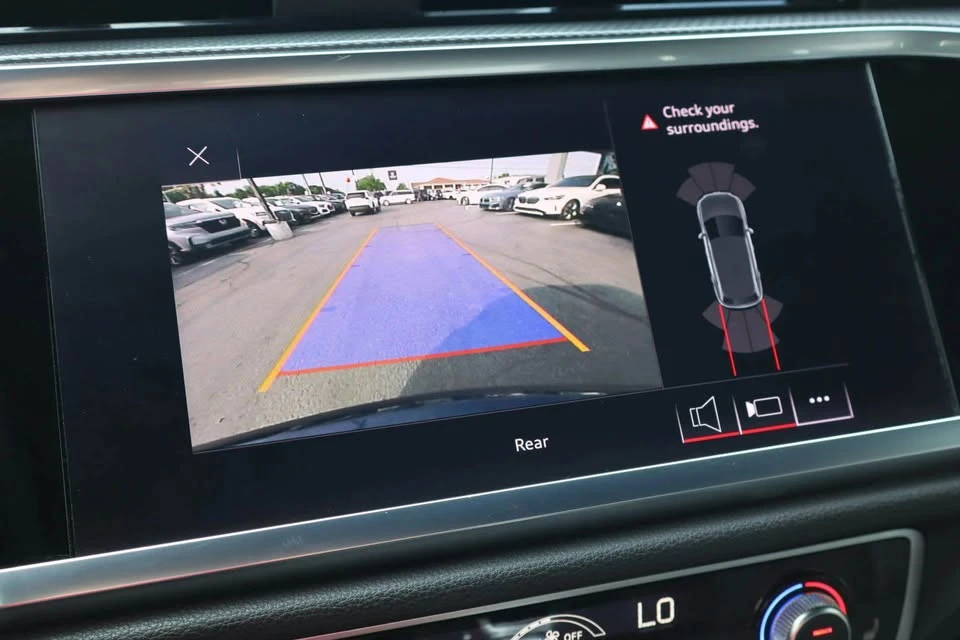 2021 Audi F3 Q3 - Image 9 of 19