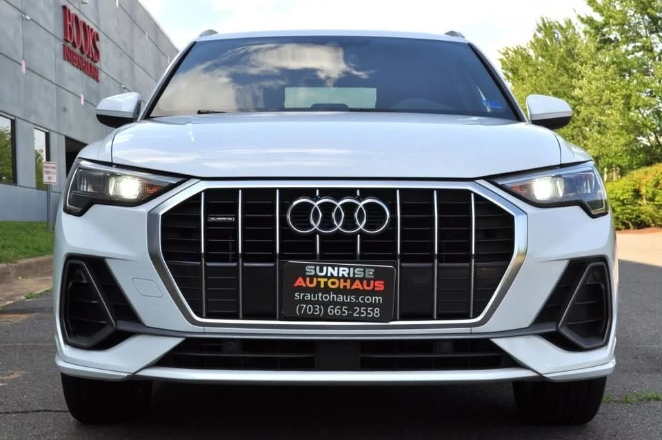 2021 Audi F3 Q3 - Image 3 of 16