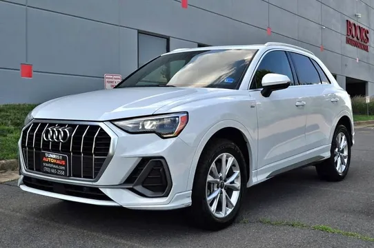 2021 Audi Q3 45 TFSI S line Premium Sport Utility 4D