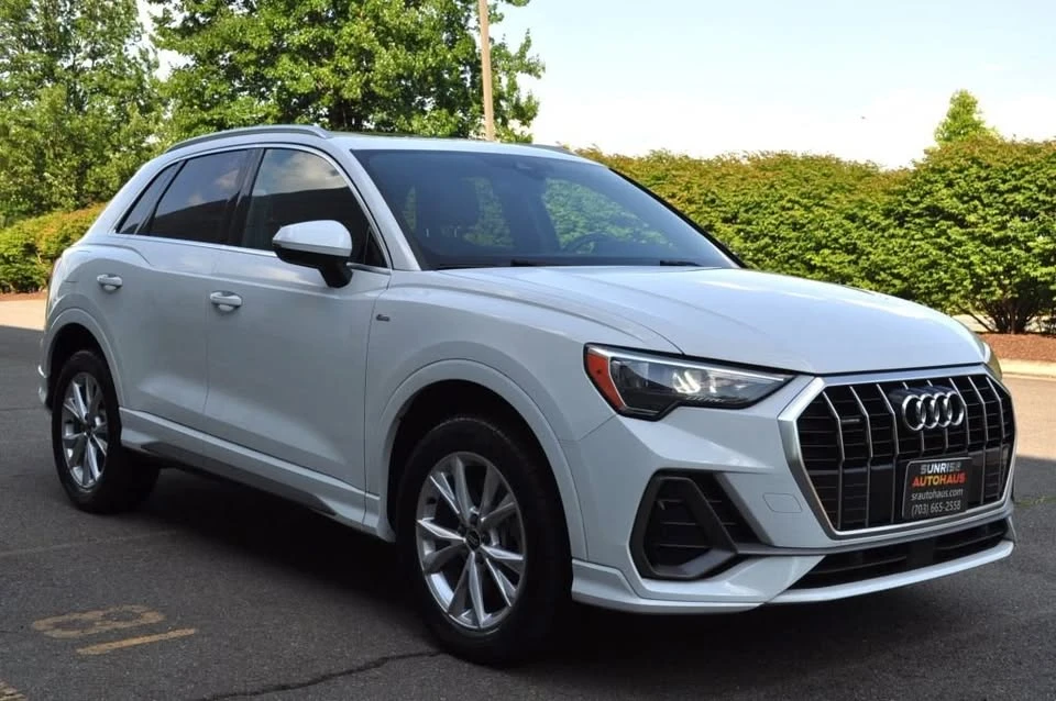 2021 Audi F3 Q3 - Image 2 of 14