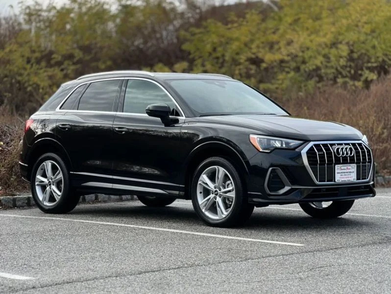 2021 Audi F3 Q3 - Image 2 of 12