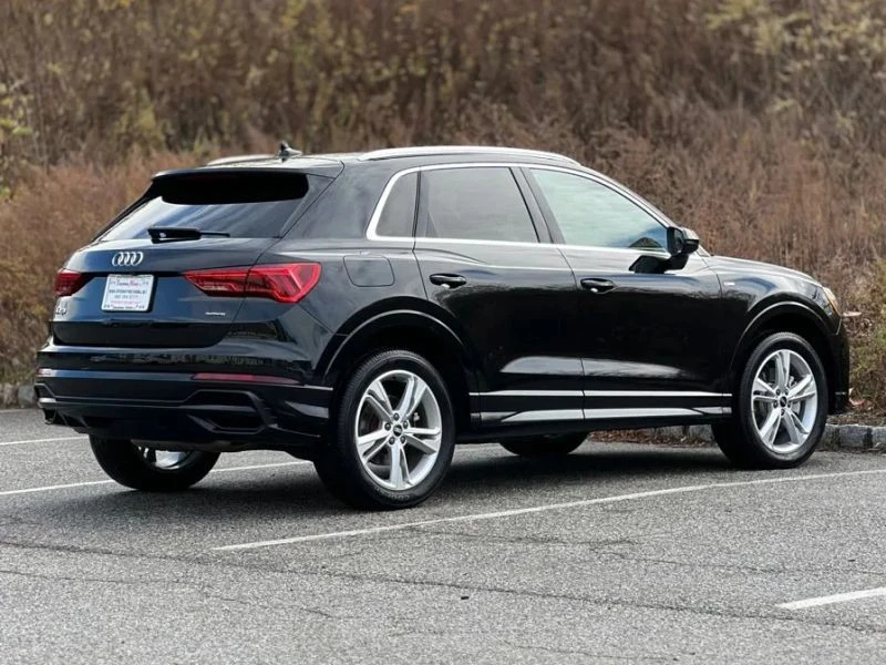 2021 Audi F3 Q3 - Image 8 of 12