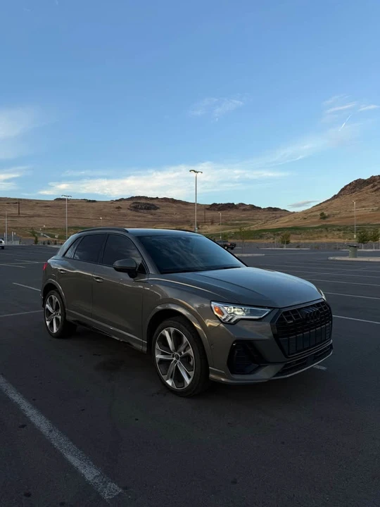 2021 Audi F3 Q3 - Image 3 of 19