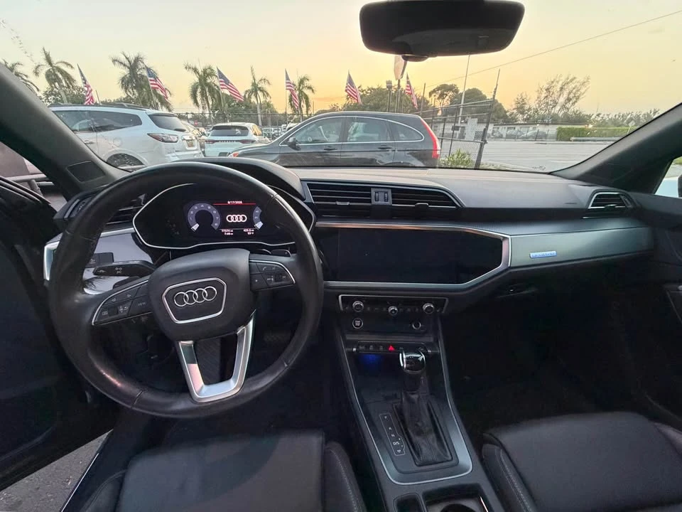 2021 Audi F3 Q3 - Image 5 of 6