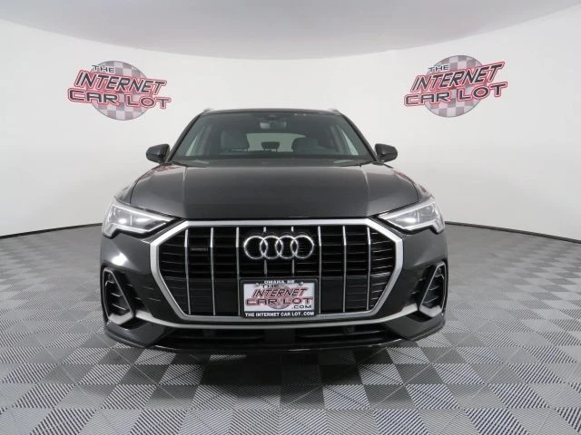 2021 Audi F3 Q3 - Image 2 of 12