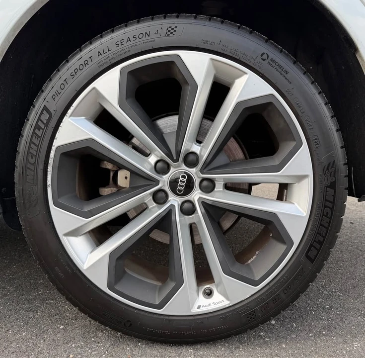 2021 Audi F3 Q3 - Image 12 of 12