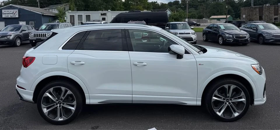 2021 Audi F3 Q3 - Image 5 of 12