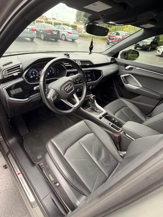 2021 Audi F3 Q3 - Image 3 of 13