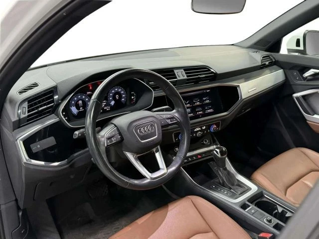 2021 Audi F3 Q3 - Image 8 of 12