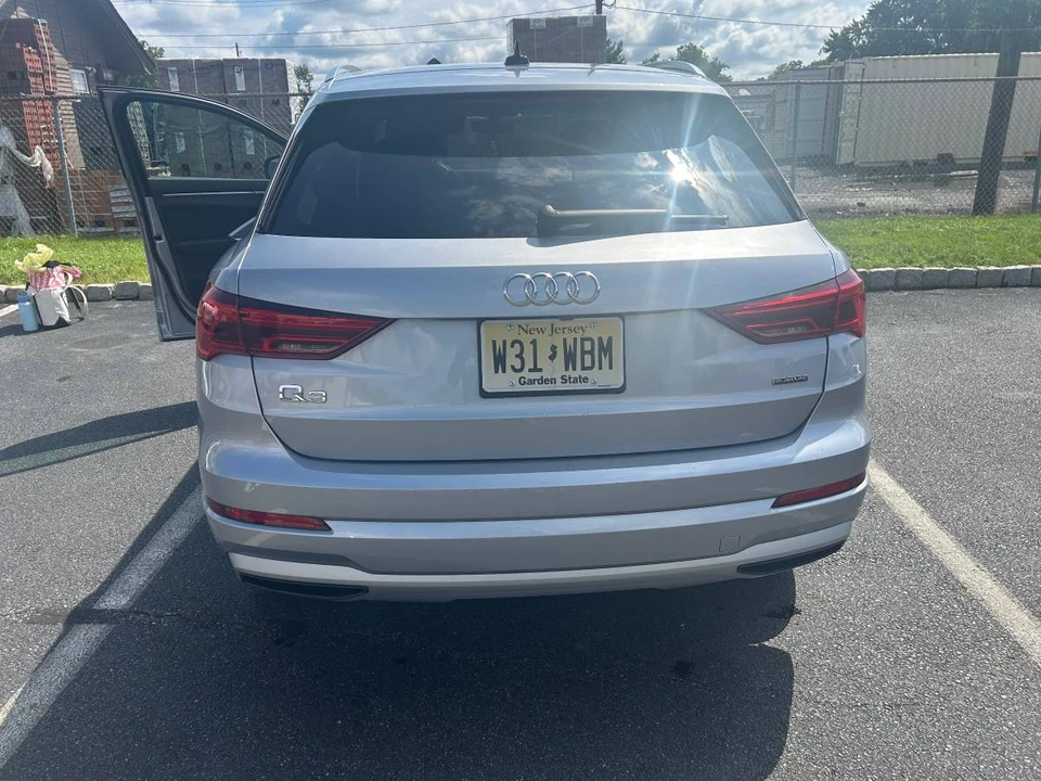 2021 Audi F3 Q3 - Image 4 of 8