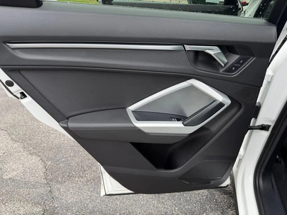 2021 Audi F3 Q3 - Image 11 of 20