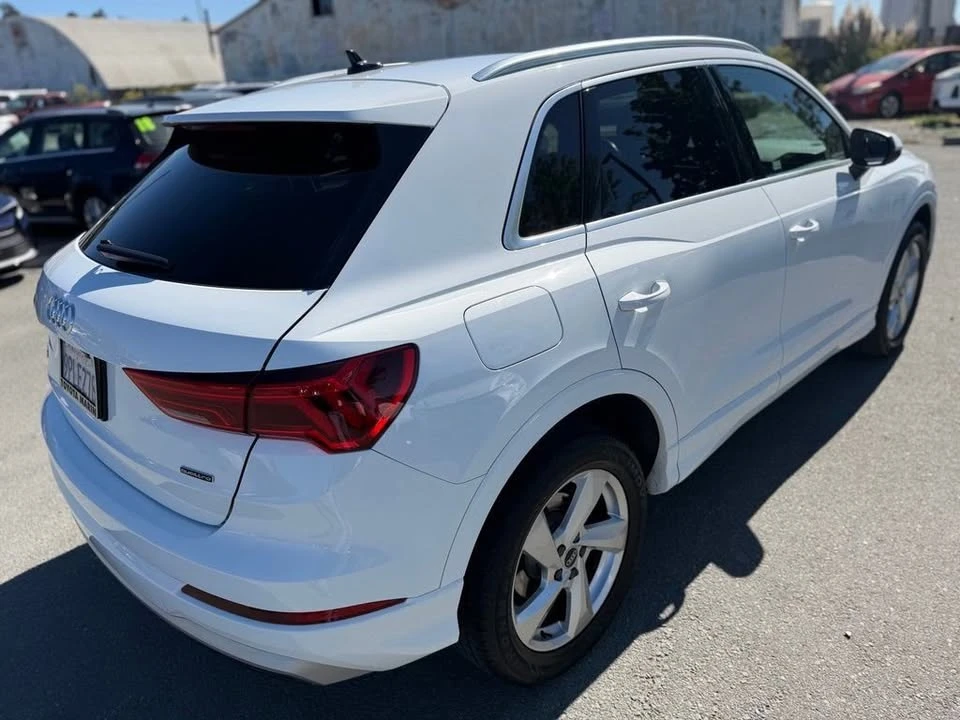 2021 Audi F3 Q3 - Image 3 of 20