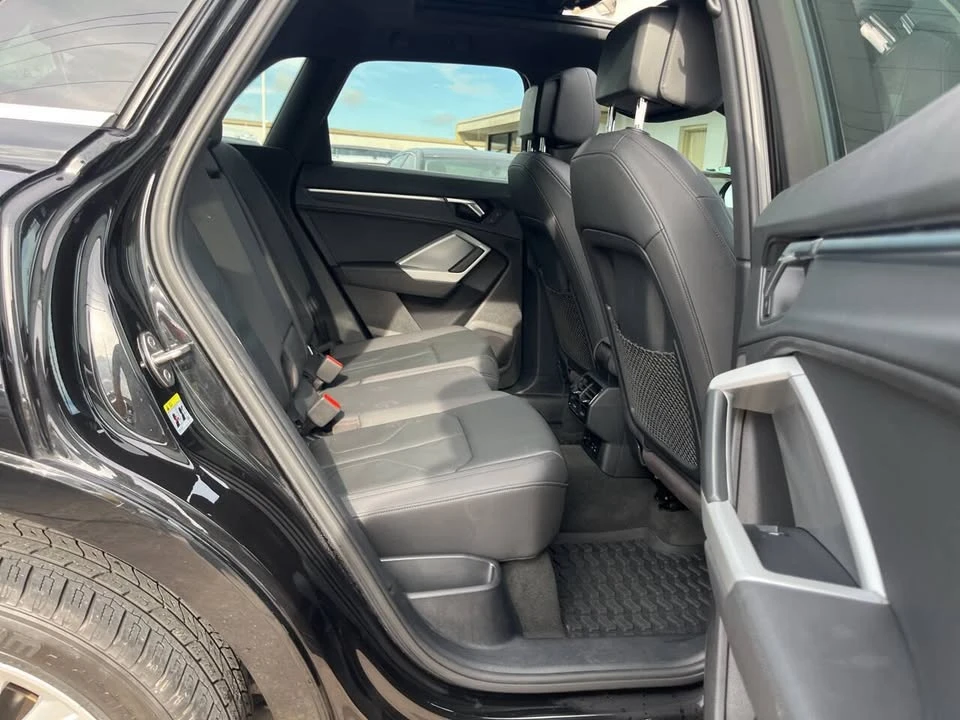 2021 Audi F3 Q3 - Image 10 of 12