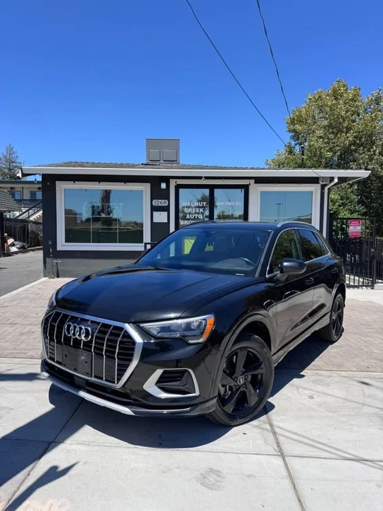 2021 Audi F3 Q3 - Image 2 of 20