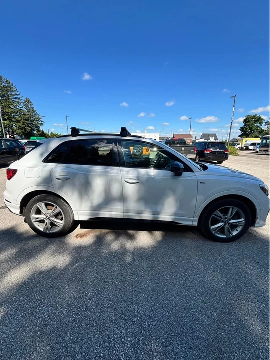 2021 Audi F3 Q3 - Image 8 of 19