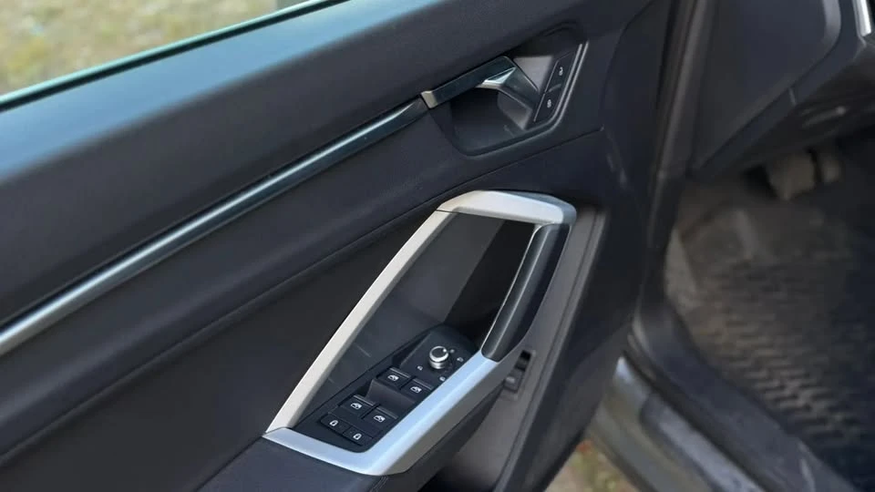2021 Audi F3 Q3 - Image 11 of 20
