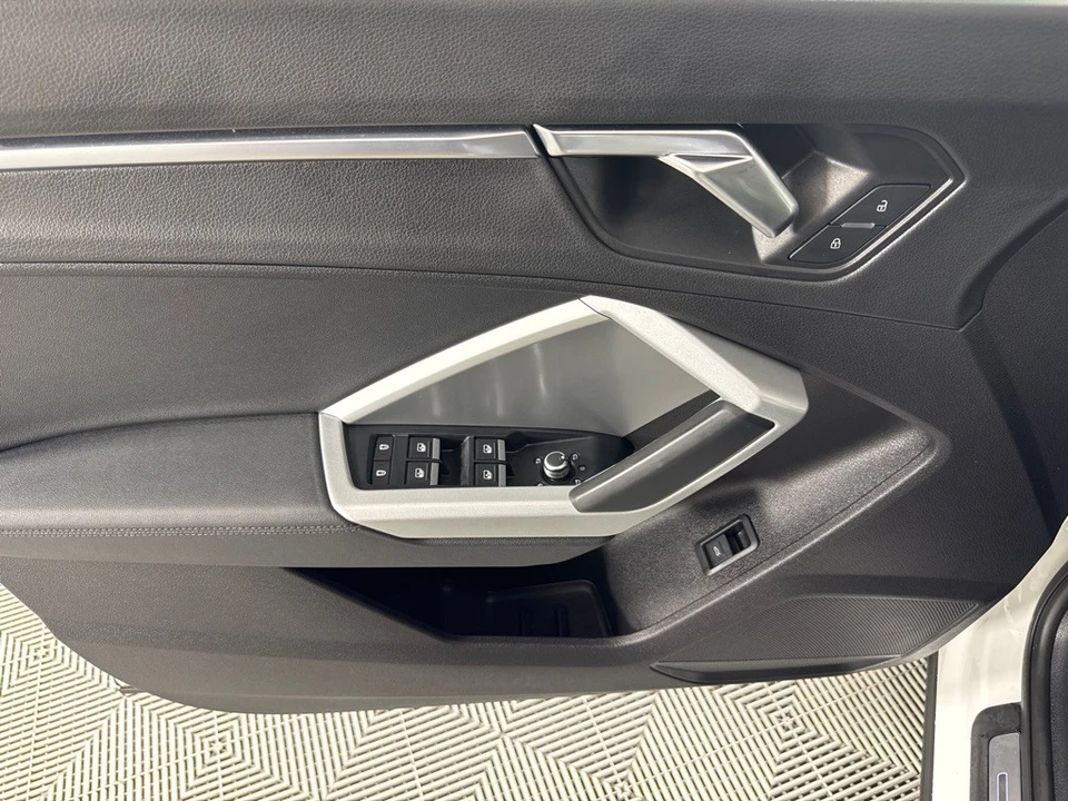 2021 Audi F3 Q3 - Image 13 of 21