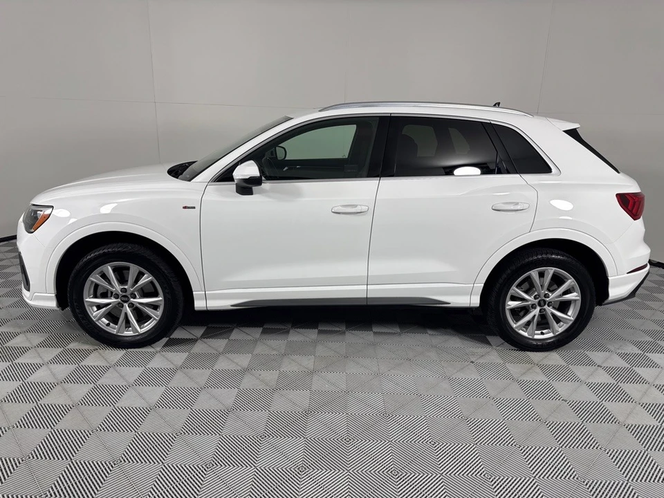 2021 Audi F3 Q3 - Image 9 of 12