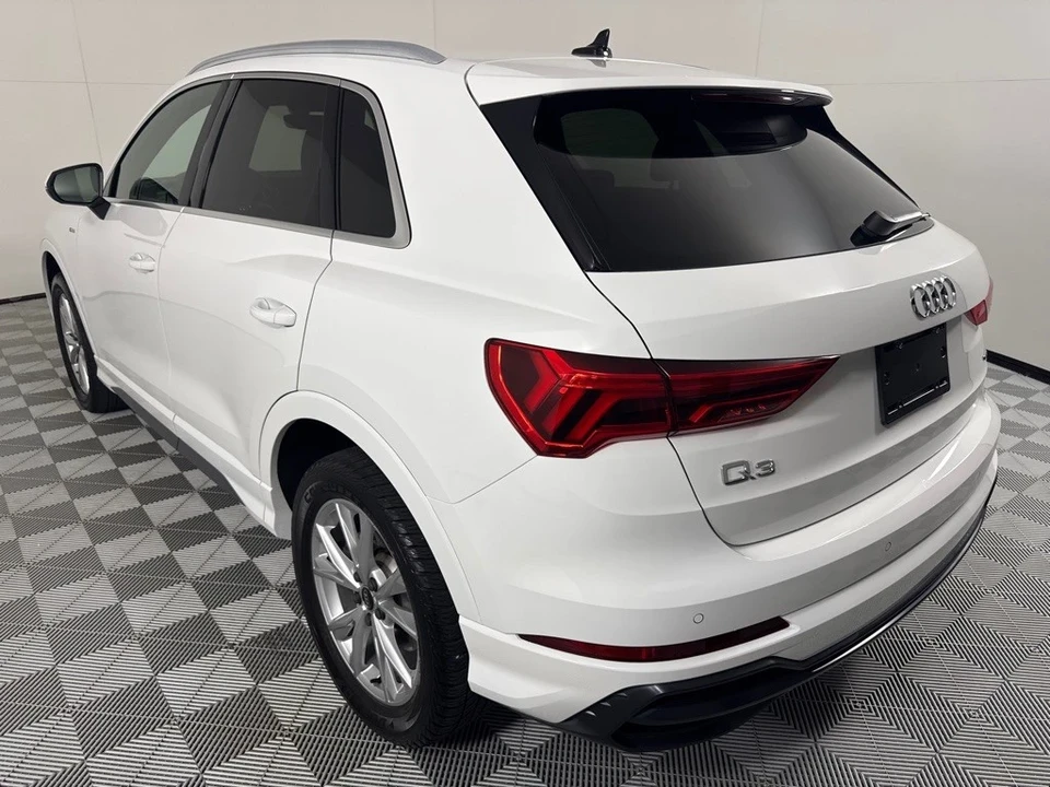 2021 Audi F3 Q3 - Image 8 of 12