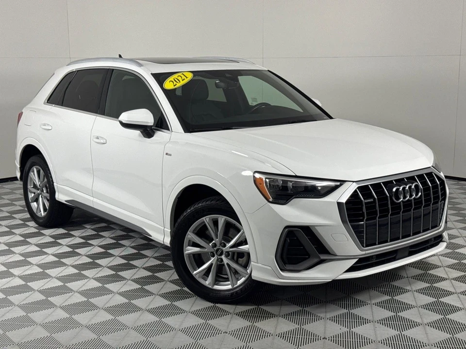 2021 Audi F3 Q3 - Image 2 of 12
