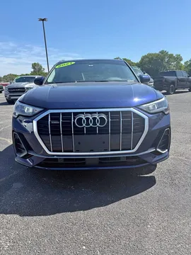 2021 Audi Q3 Premium