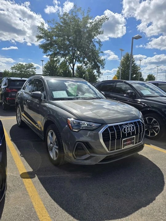 2021 Audi F3 Q3 - Image 3 of 13