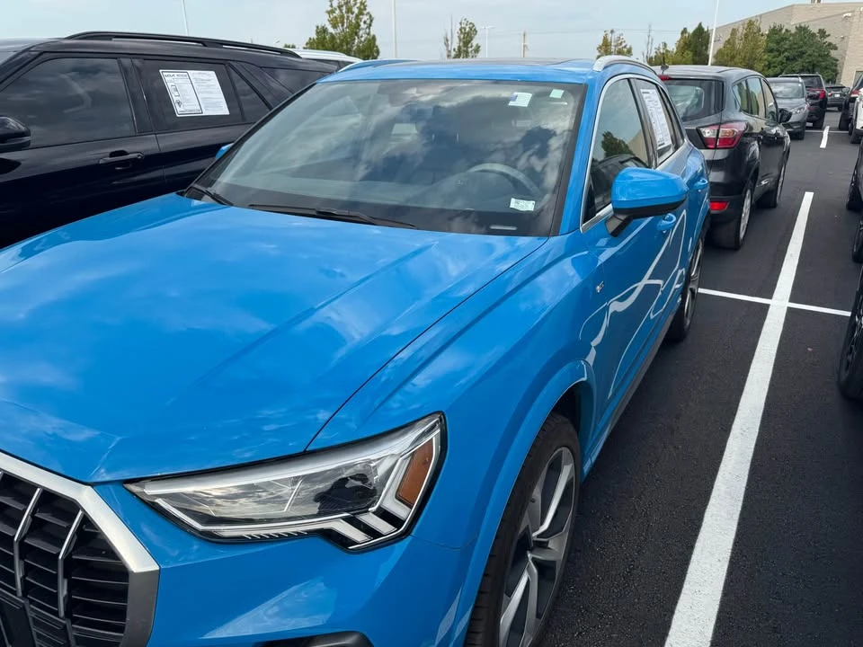 2021 Audi F3 Q3 - Image 2 of 7