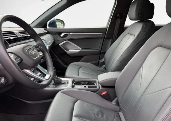 2021 Audi F3 Q3 - Image 10 of 12