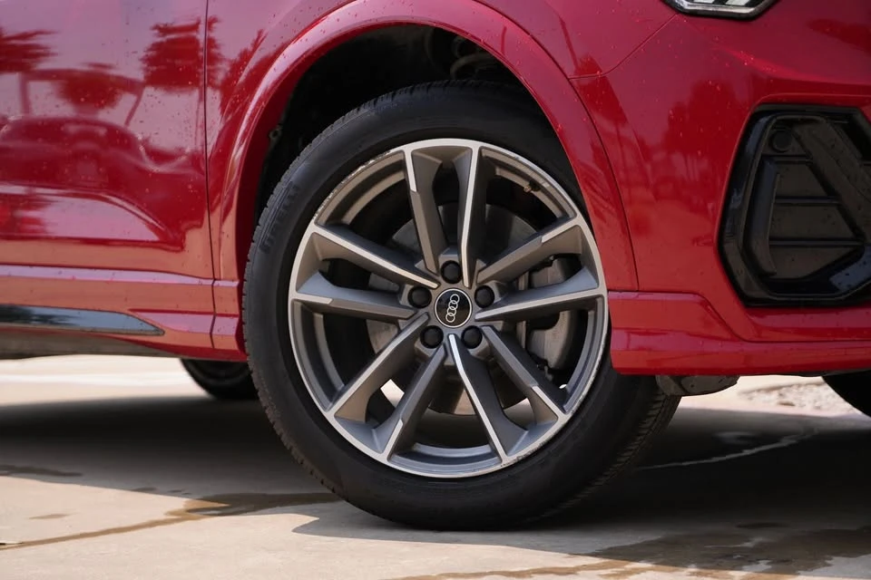 2021 Audi F3 Q3 - Image 3 of 20